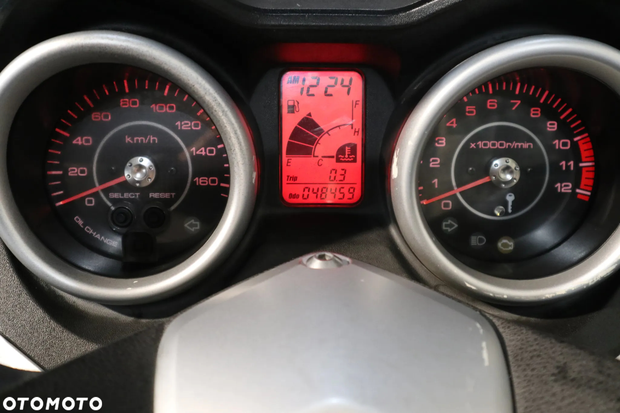 Yamaha X-max - 9