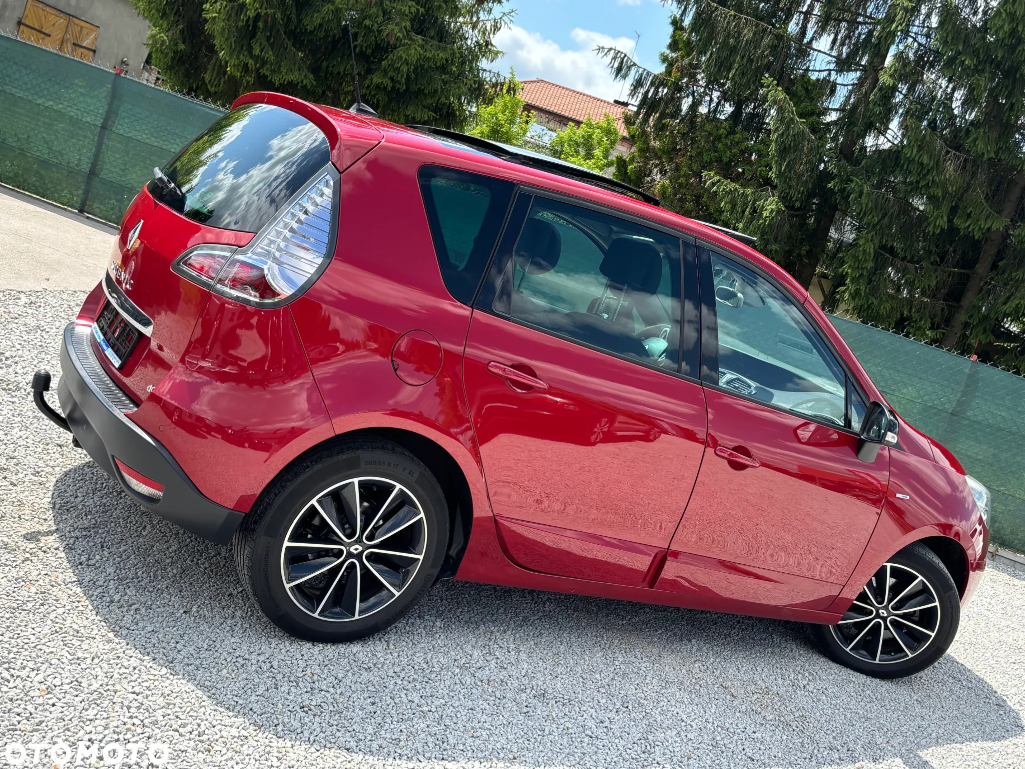 Renault Scenic 1.6 dCi Energy Bose Edition S&S - 26