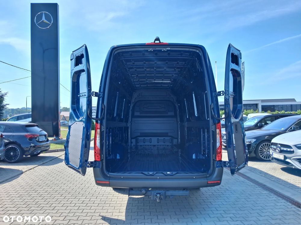 Mercedes-Benz Sprinter - 9