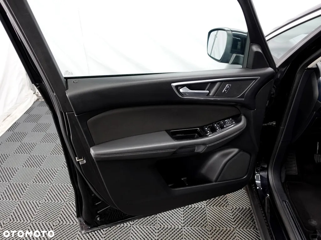 Ford S-Max 2.0 TDCi Titanium - 17