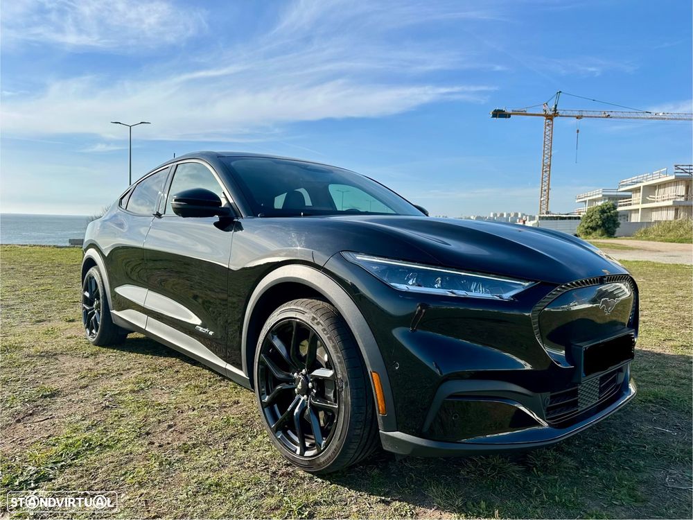 Ford Mustang Mach-E - 1