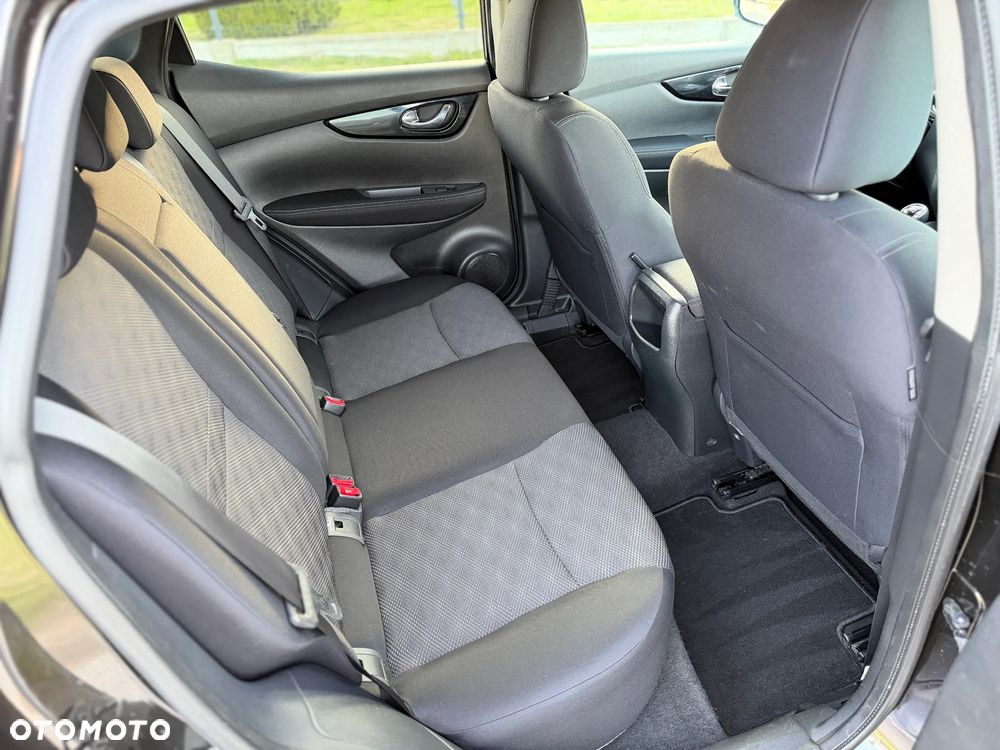 Nissan Qashqai 1.6 DIG-T N-Tec - 37