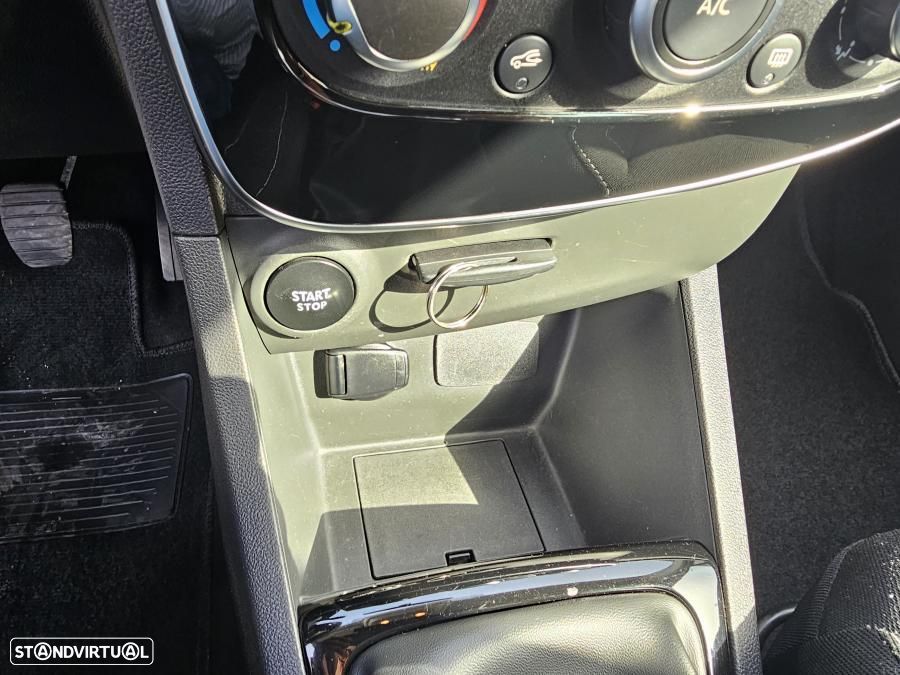 Renault Clio 0.9 TCe Limited - 21