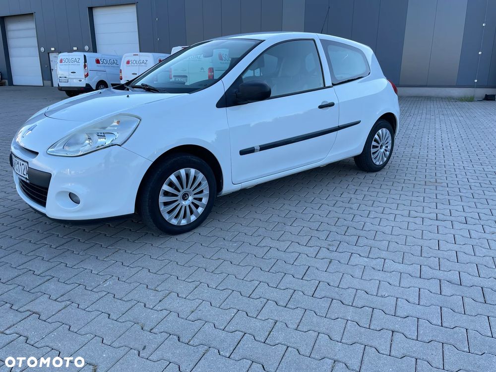 Renault Clio - 3