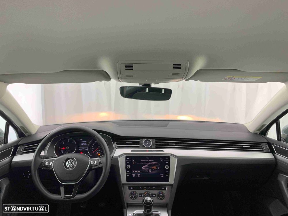 VW Passat Variant 1.6 TDI Confortline - 12