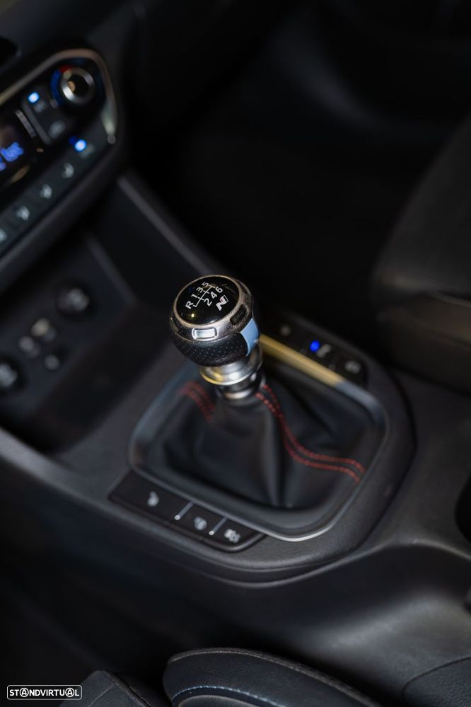 Hyundai i30 N 2.0 T-GDi Performance Pack - 50