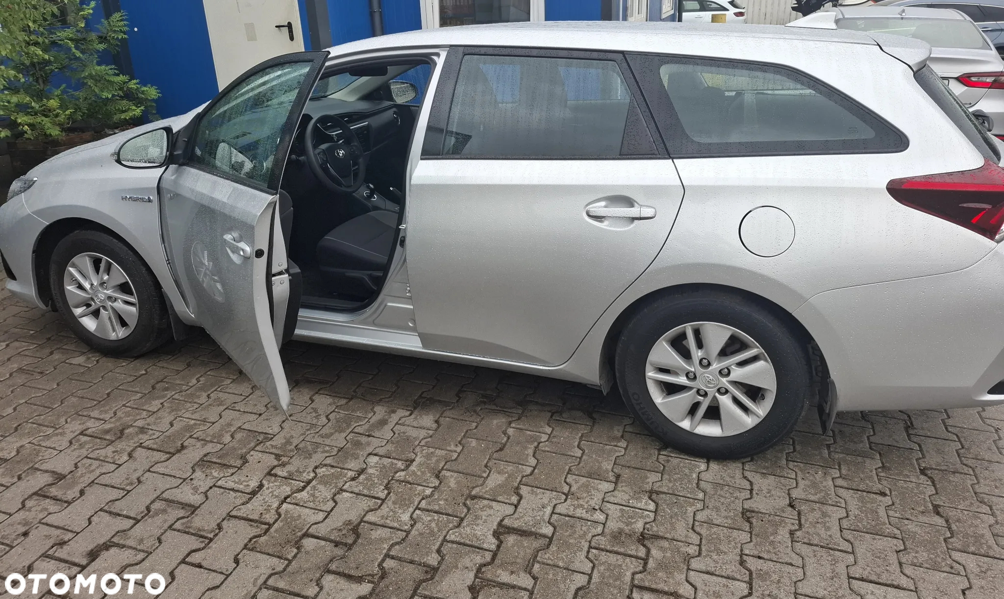 Toyota Auris Hybrid 135 Premium - 5