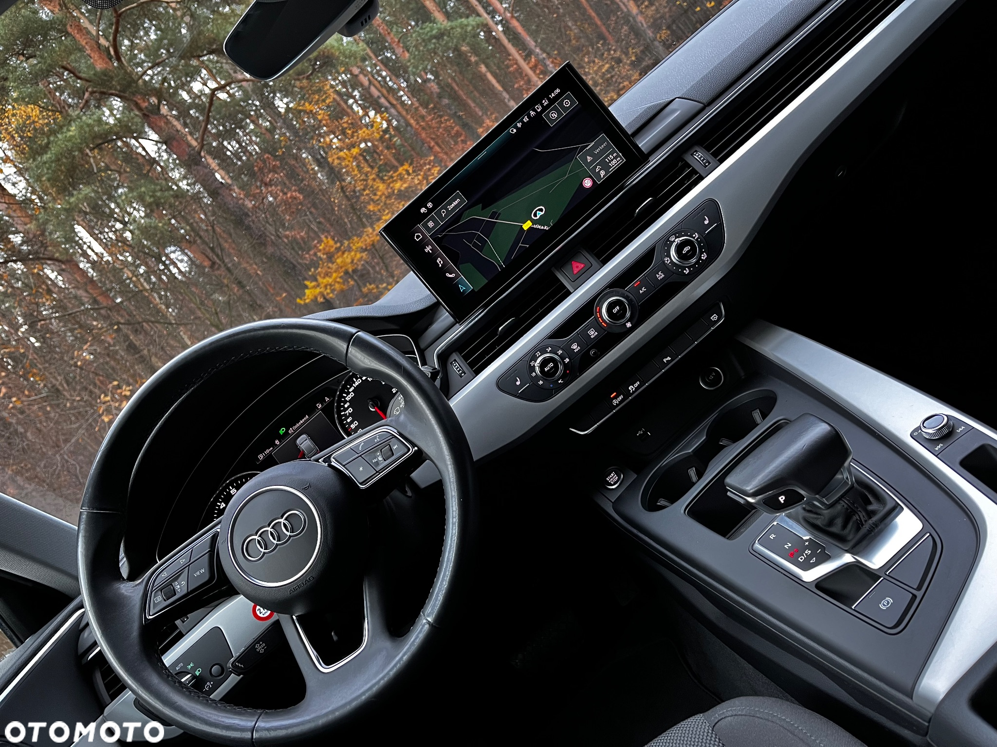 Audi A4 Avant 35 TFSI S tronic - 24