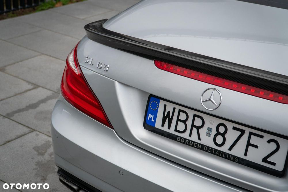 Mercedes-Benz SL 63 AMG - 7