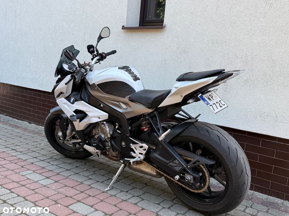 BMW S - 3