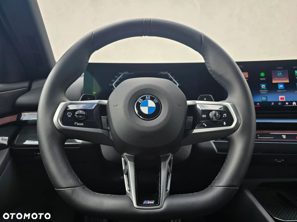 BMW Seria 5 520d xDrive mHEV M Sport - 14