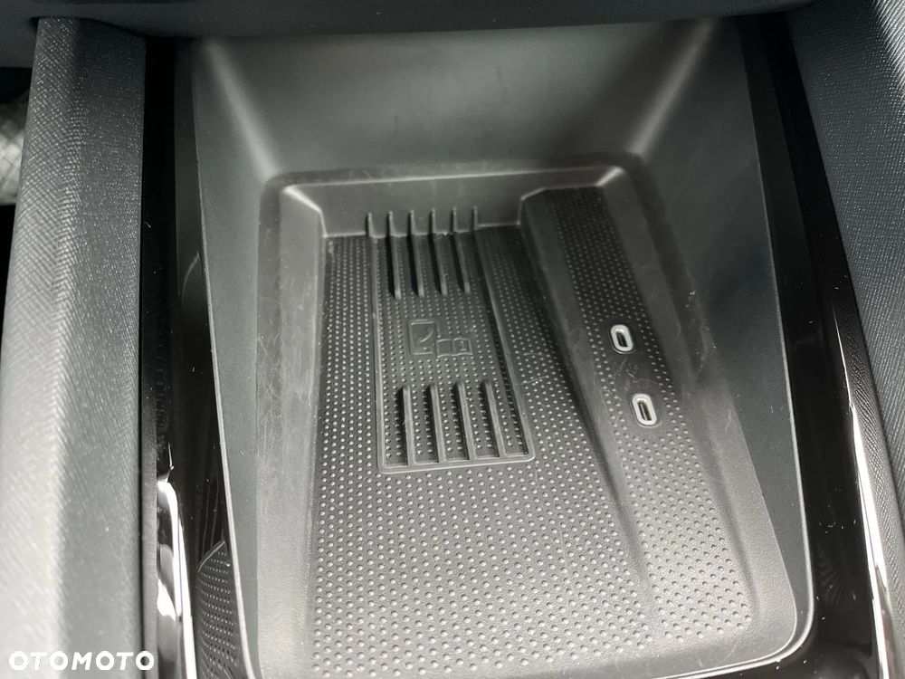 Skoda Octavia 1.5 TSI mHEV Selection DSG - 34