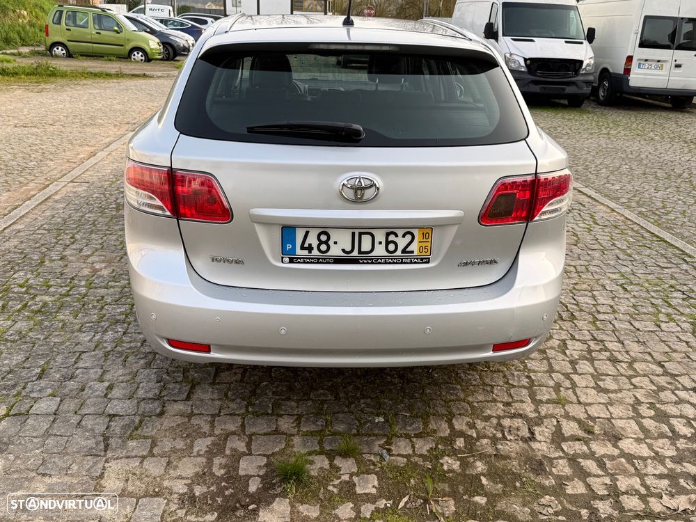 Toyota Avensis SW 2.2 D-4D Ex.+Pele+GPS - 3