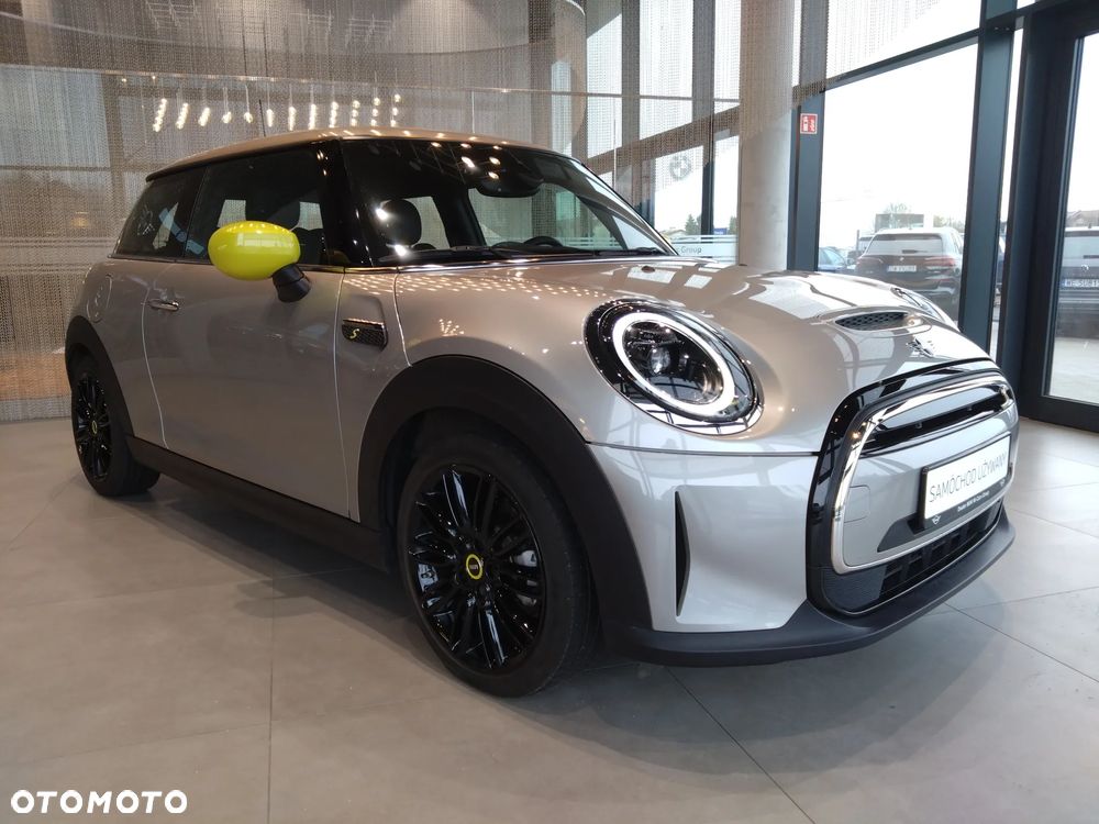 MINI Cooper SE Electric Trim - 2