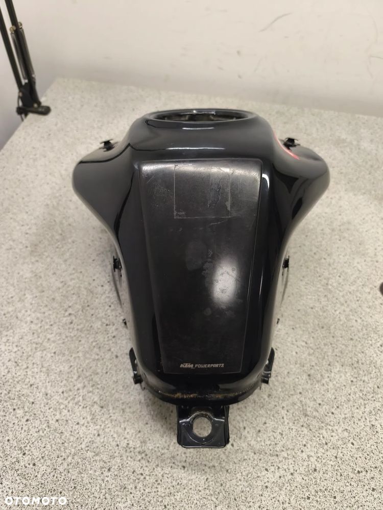 Bak, zbiornik paliwa KTM 125 Duke - 4