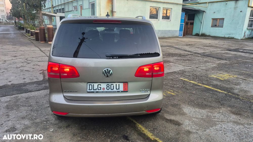 Volkswagen Touran 2.0 TDI DPF Cup - 9