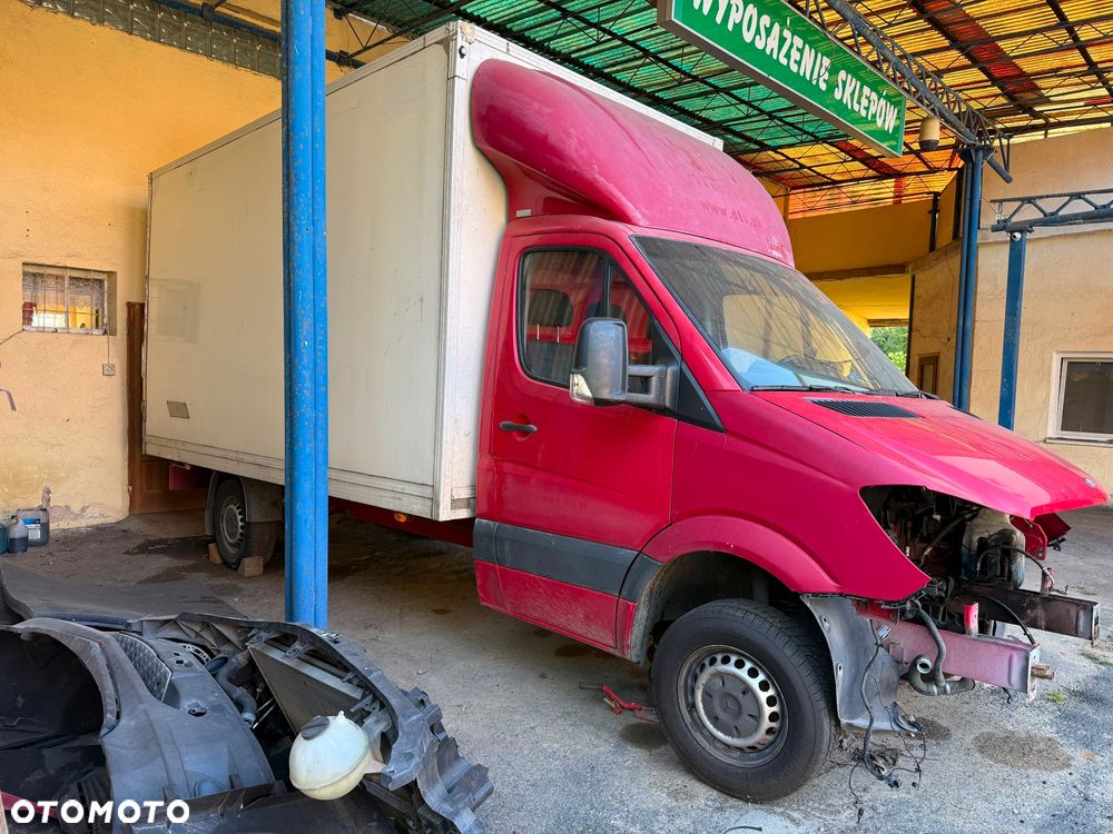 Mercedes-Benz Sprinter - 6