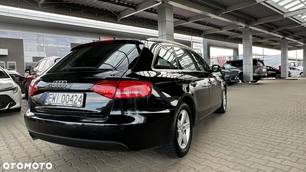 Audi A4 Avant - 9