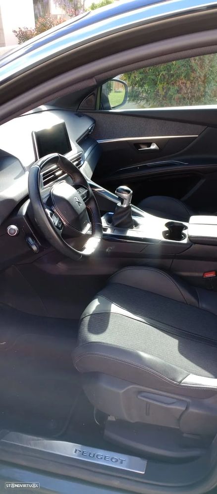 Peugeot 5008 1.2 PureTech GT Line - 12