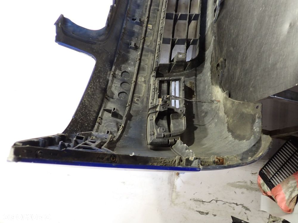 ZDERZAK PRZÓD VOLKSWAGEN CADDY III - 16