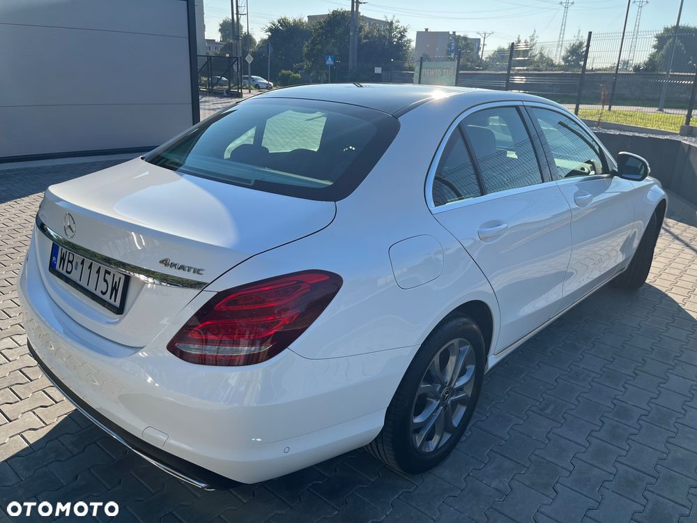 Mercedes-Benz Klasa C 200 4-Matic 9G-TRONIC - 5
