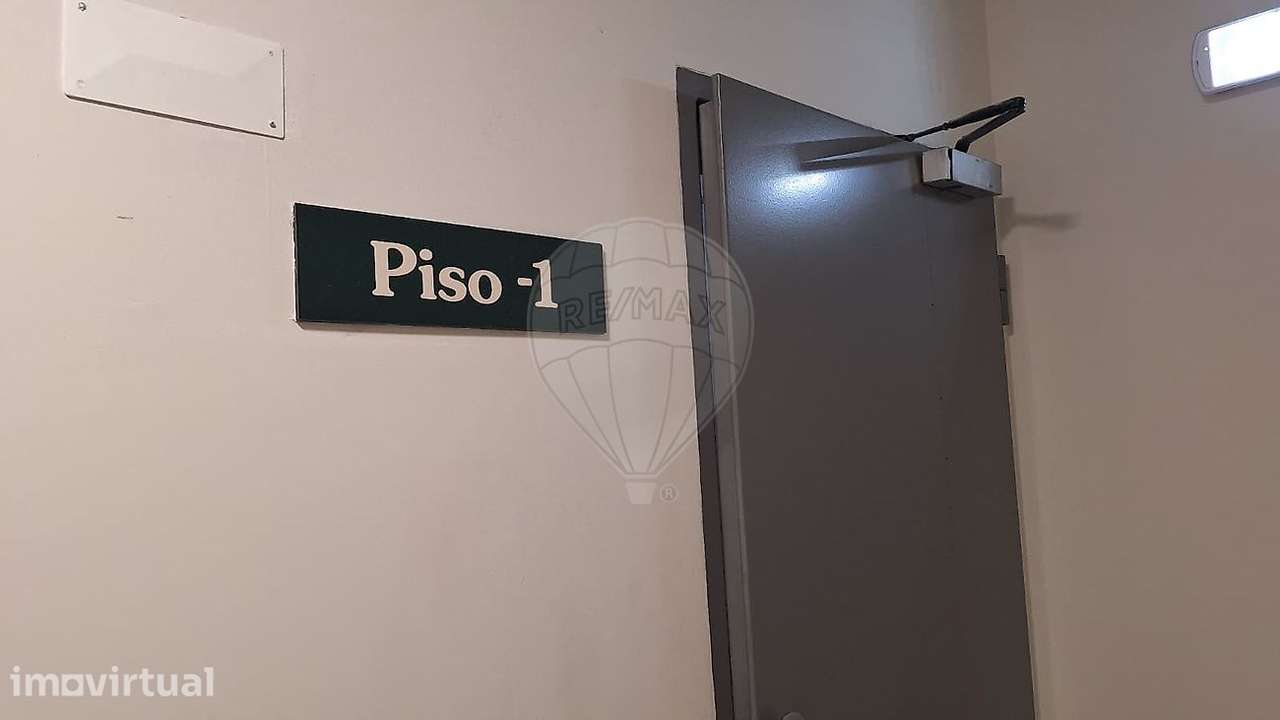 Garagem  para arrendamento - Grande imagem: 2/10