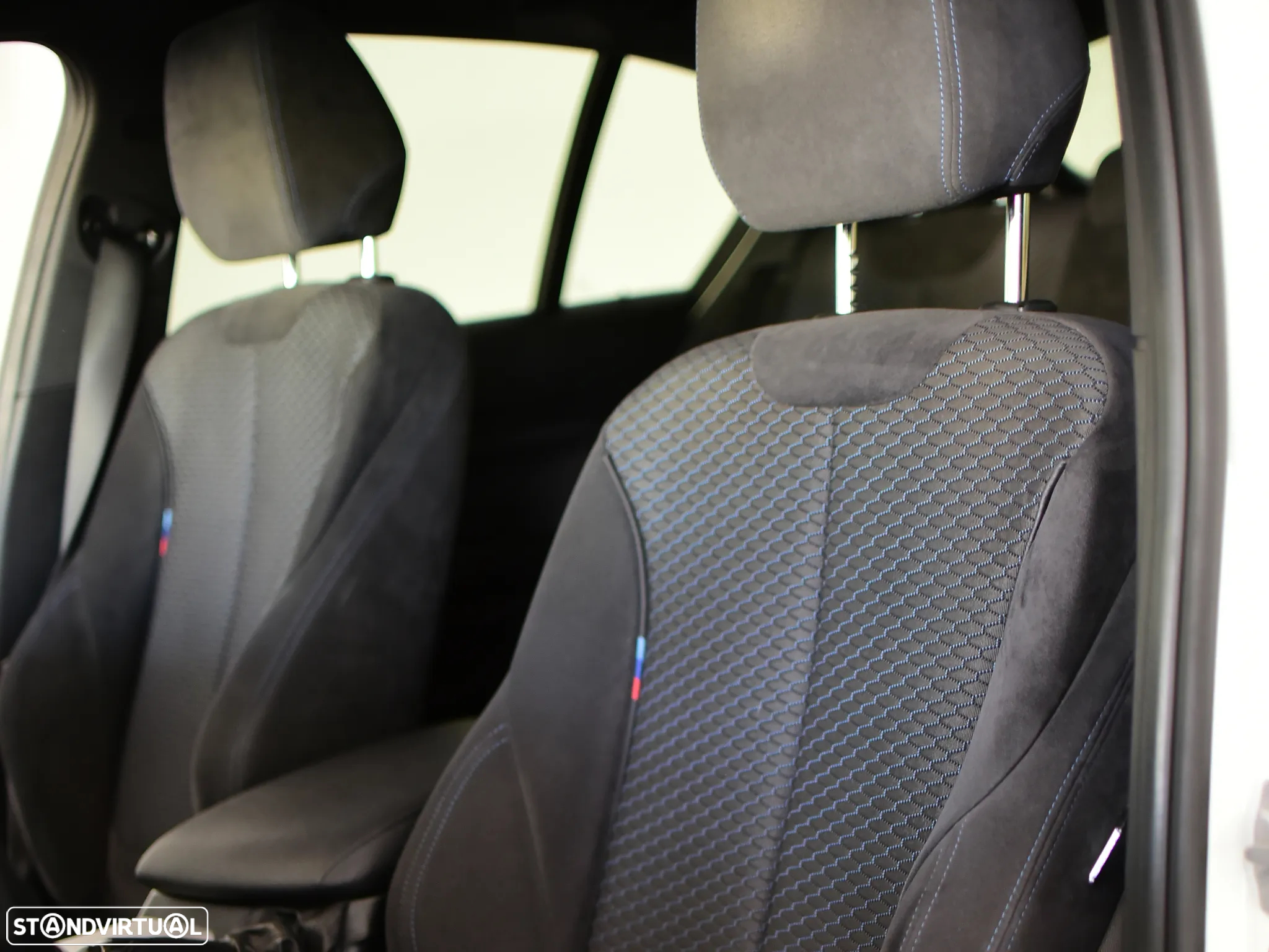 BMW 116 d Pack M - 7
