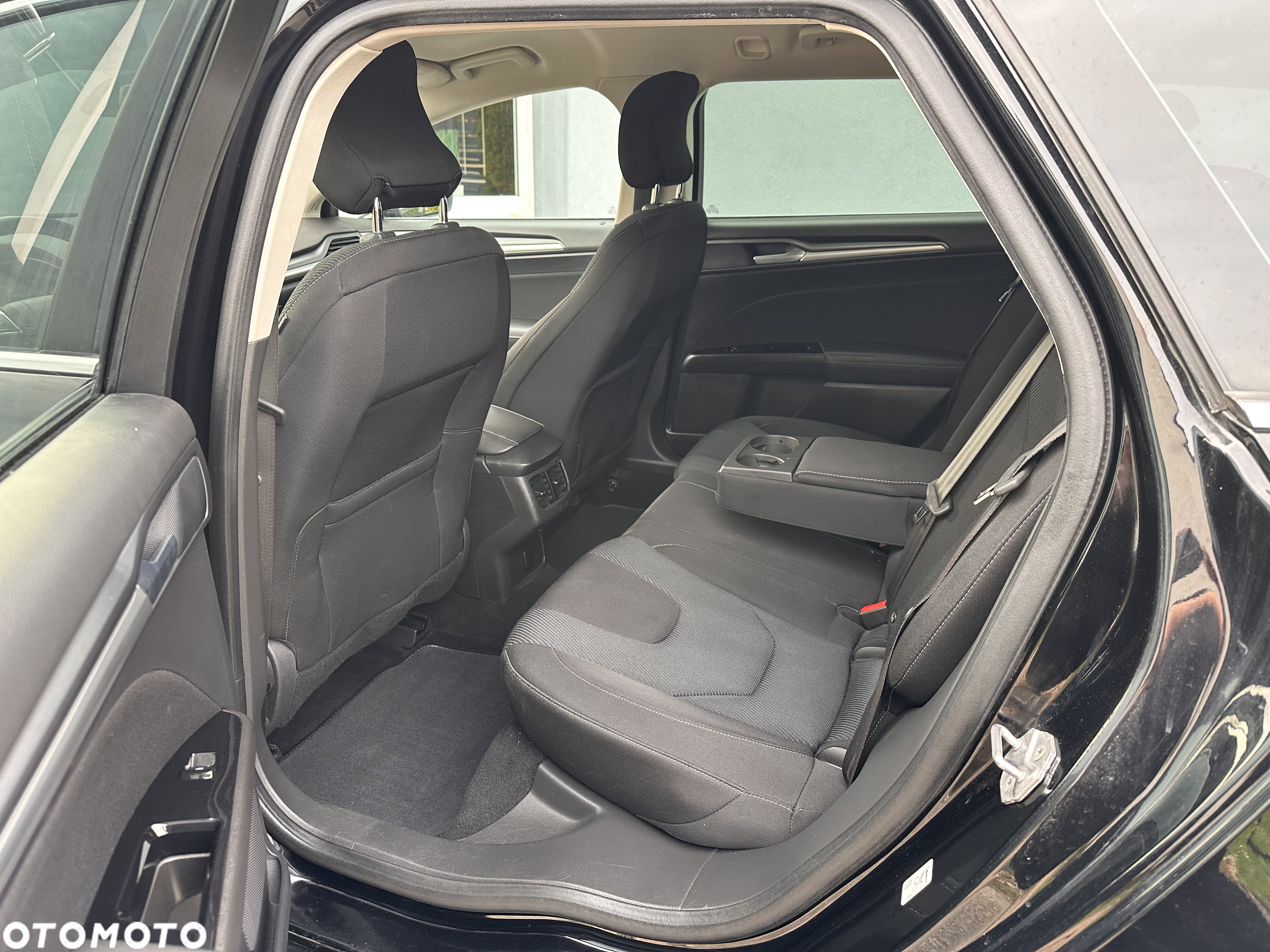 Ford Mondeo 2.0 TDCi Titanium PowerShift - 7