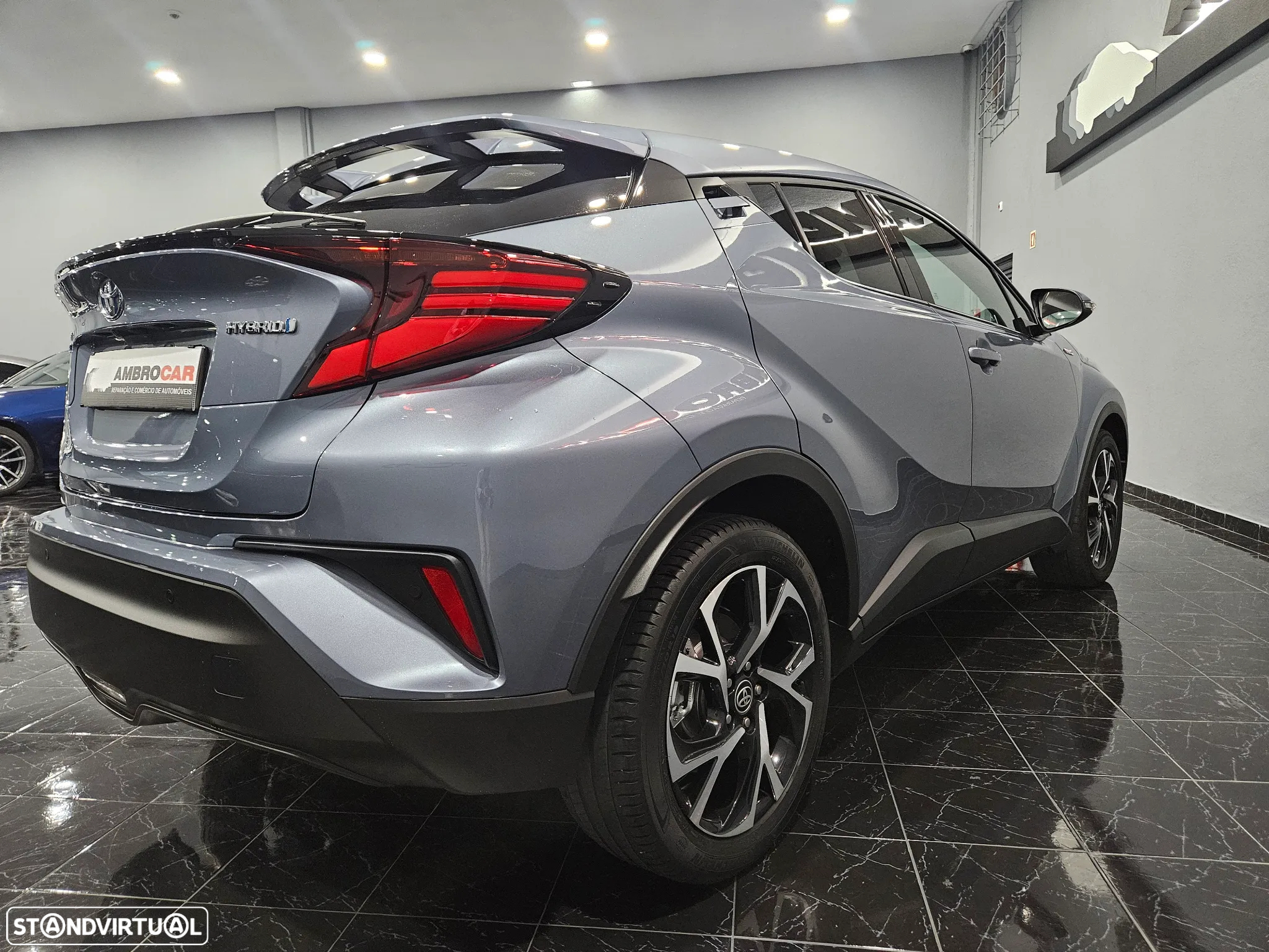 Toyota C-HR 1.8 Hybrid Exclusive+P.Luxury - 7