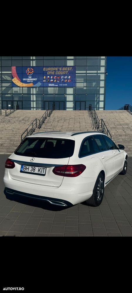 Mercedes-Benz C 180 - 3