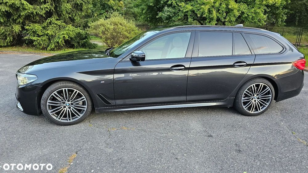 BMW Seria 5 520d xDrive - 5