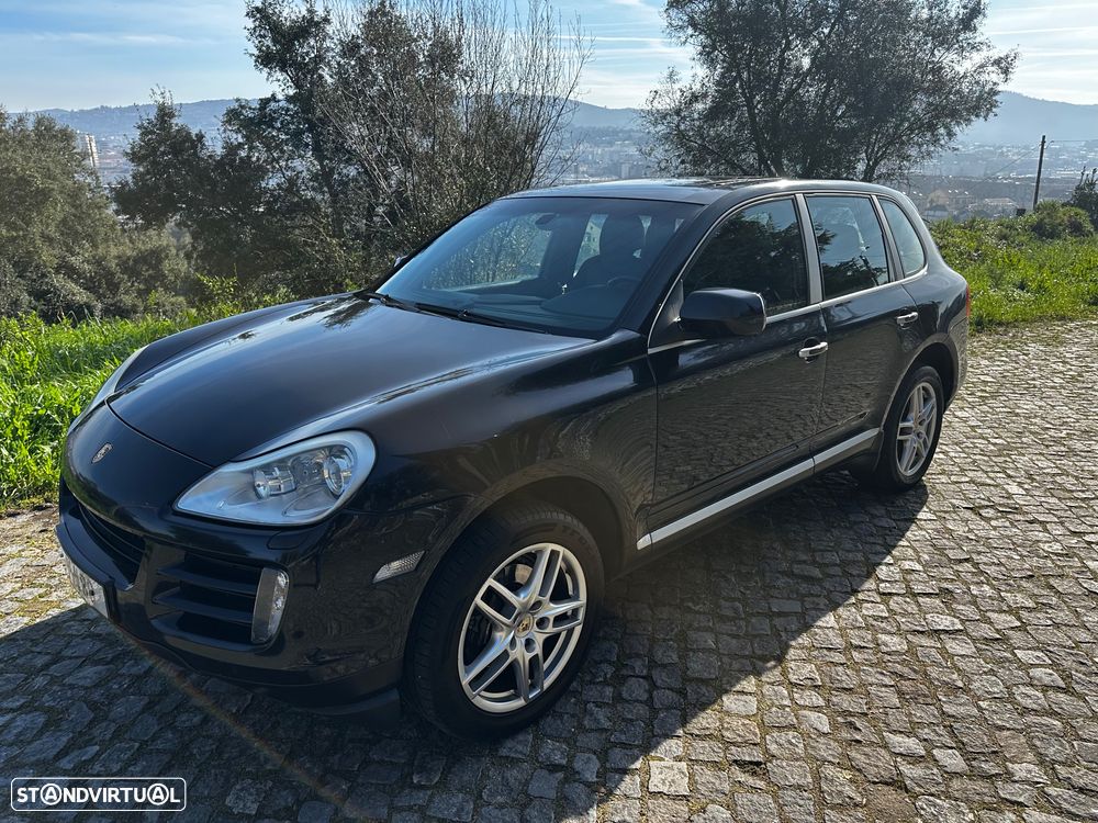 Porsche Cayenne Tiptronic - 7
