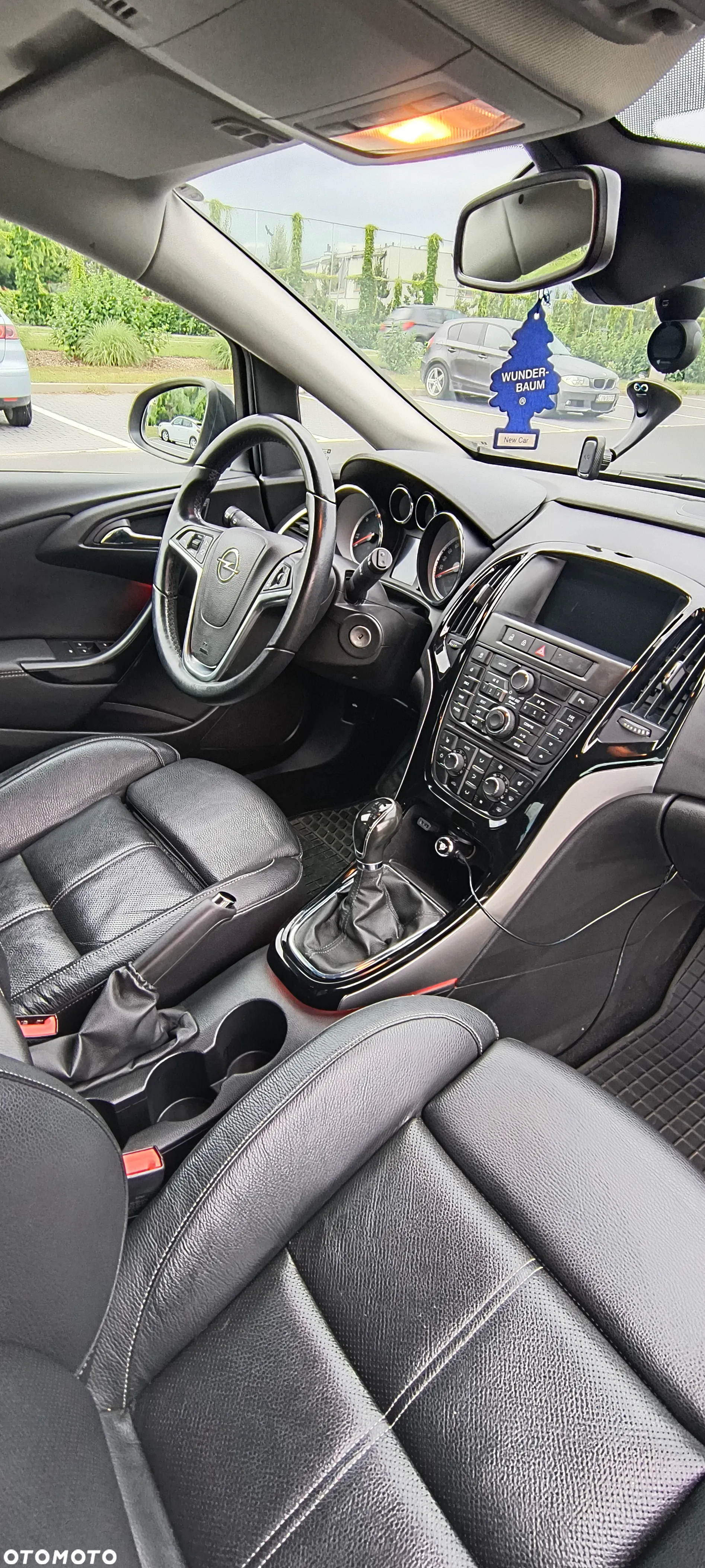 Opel Astra IV 1.6 CDTI Cosmo - 9
