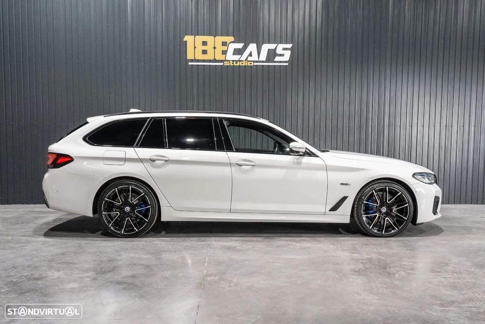 BMW 530 e Pack Desportivo M - 4