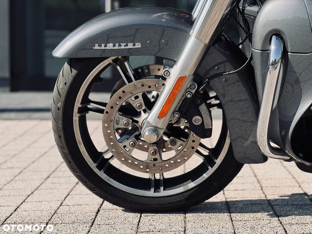 Harley-Davidson Touring Ultra Limited - 19