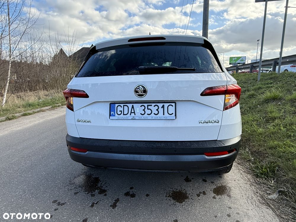 Skoda Karoq 1.0 TSI Selection - 9