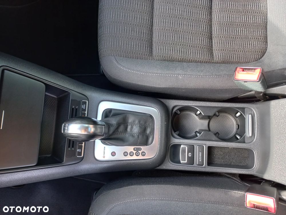 Volkswagen Tiguan 2.0 TDI DPF 4Motion DSG Sport & Style - 40