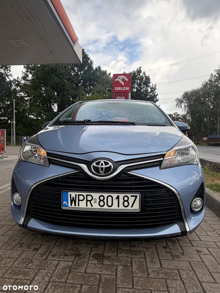 Toyota Yaris 1.33 Premium - 9
