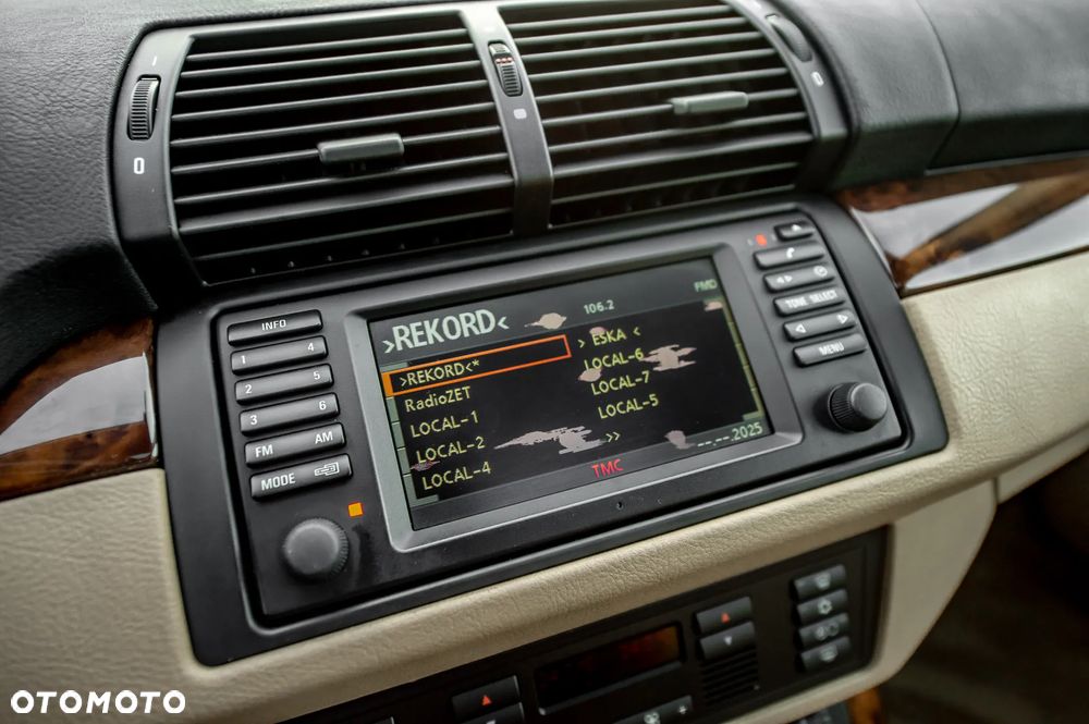 BMW X5 3.0 i Edition Exclusive - 25