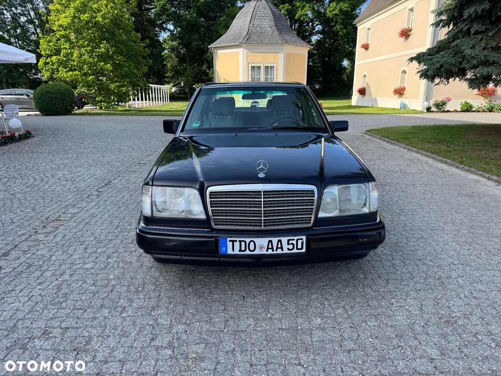 Mercedes-Benz Klasa E 220 - 6