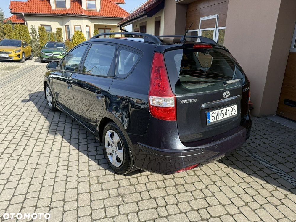Hyundai i30 1.4 Classic + EU5 - 7