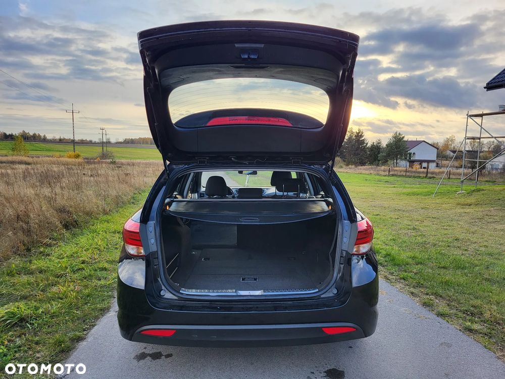 Hyundai i40 1.6 GDI BlueDrive Comfort - 35