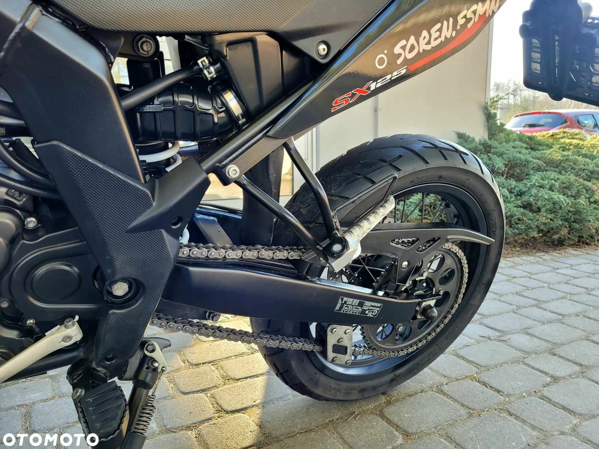 Aprilia SX - 11