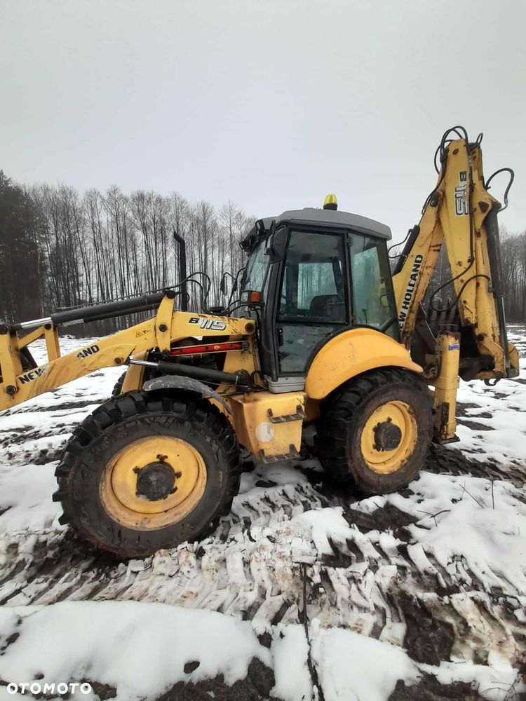 New Holland 115B - 1