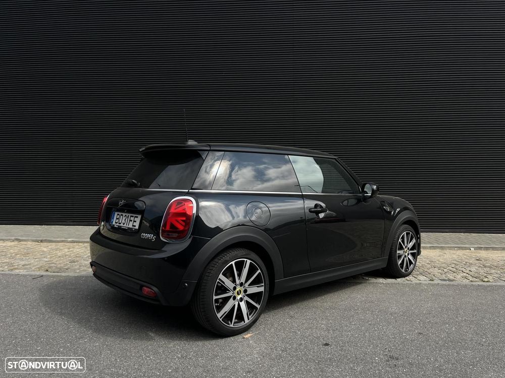 MINI 3 Portas Cooper SE Classic - 6