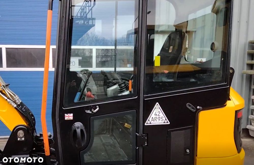 JCB 65R 1 - 3