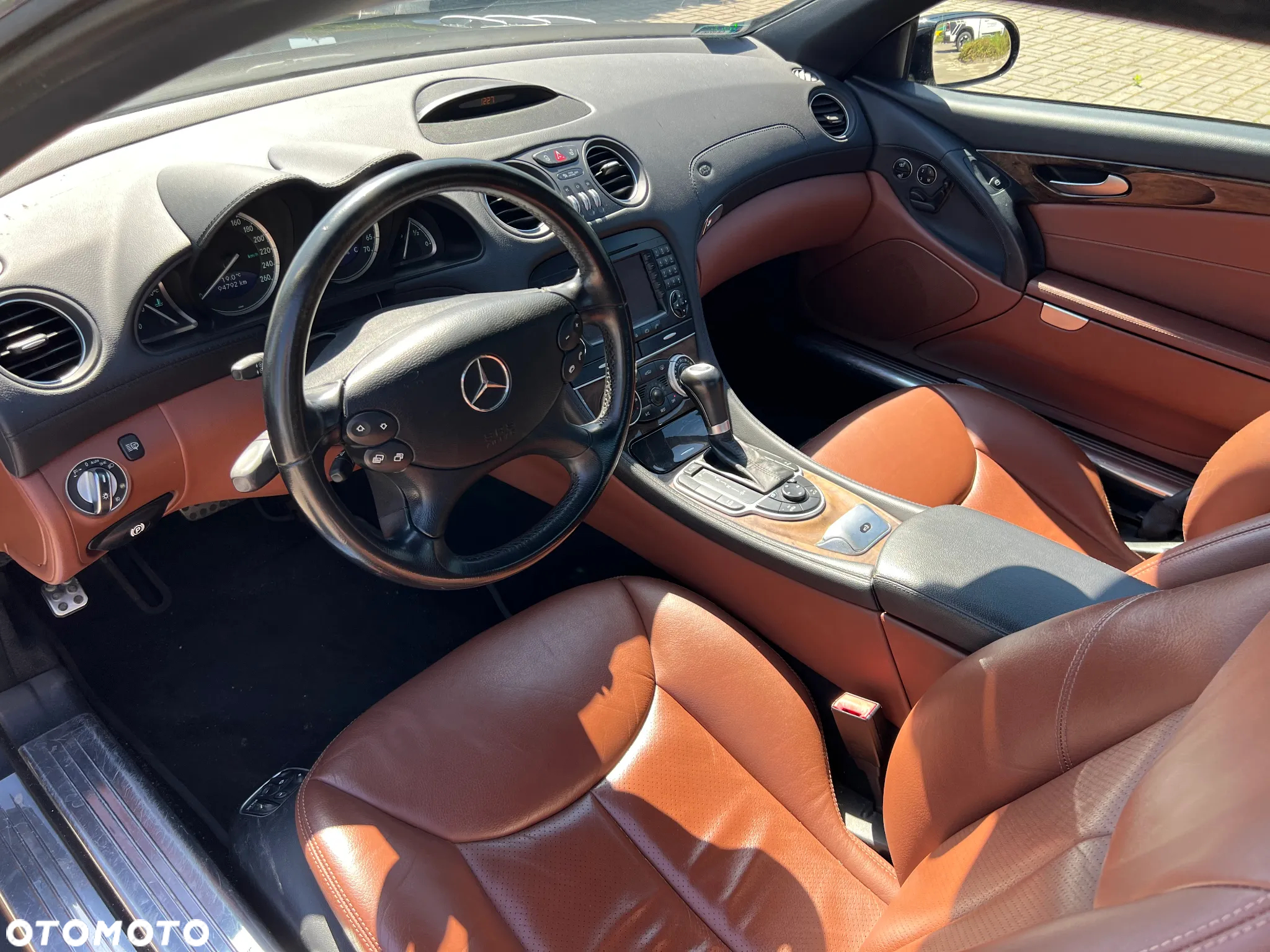 Mercedes-Benz SL 350 - 12