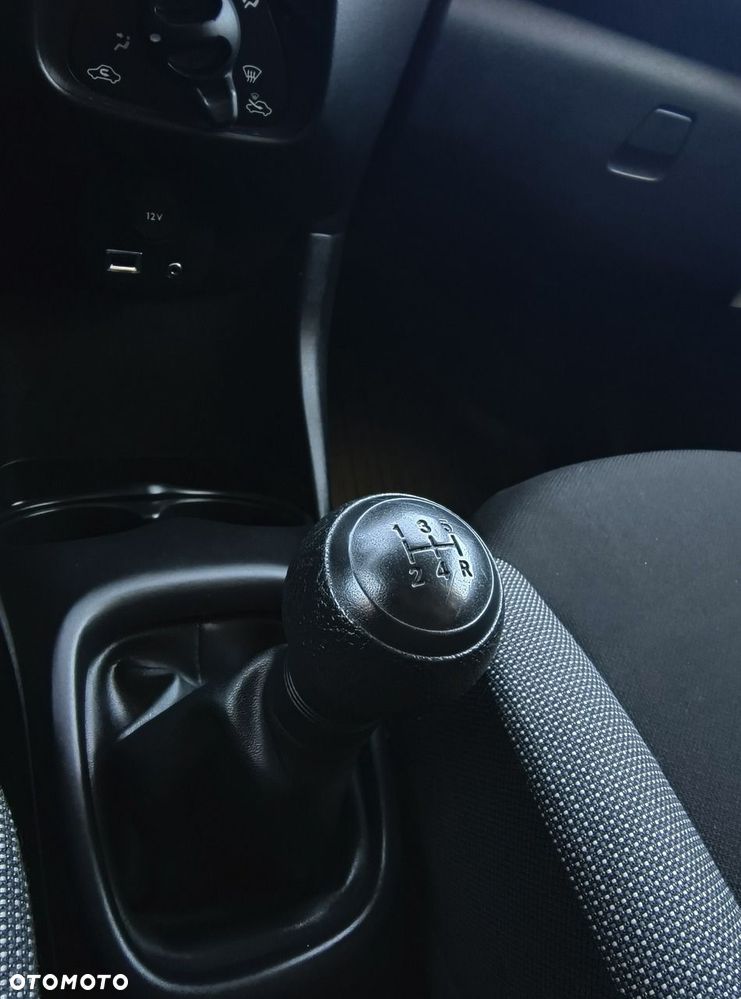 Toyota Aygo x-cite - 27