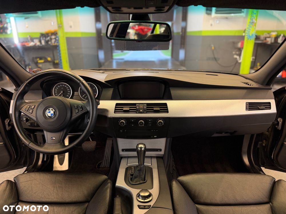 BMW Seria 5 535d - 36