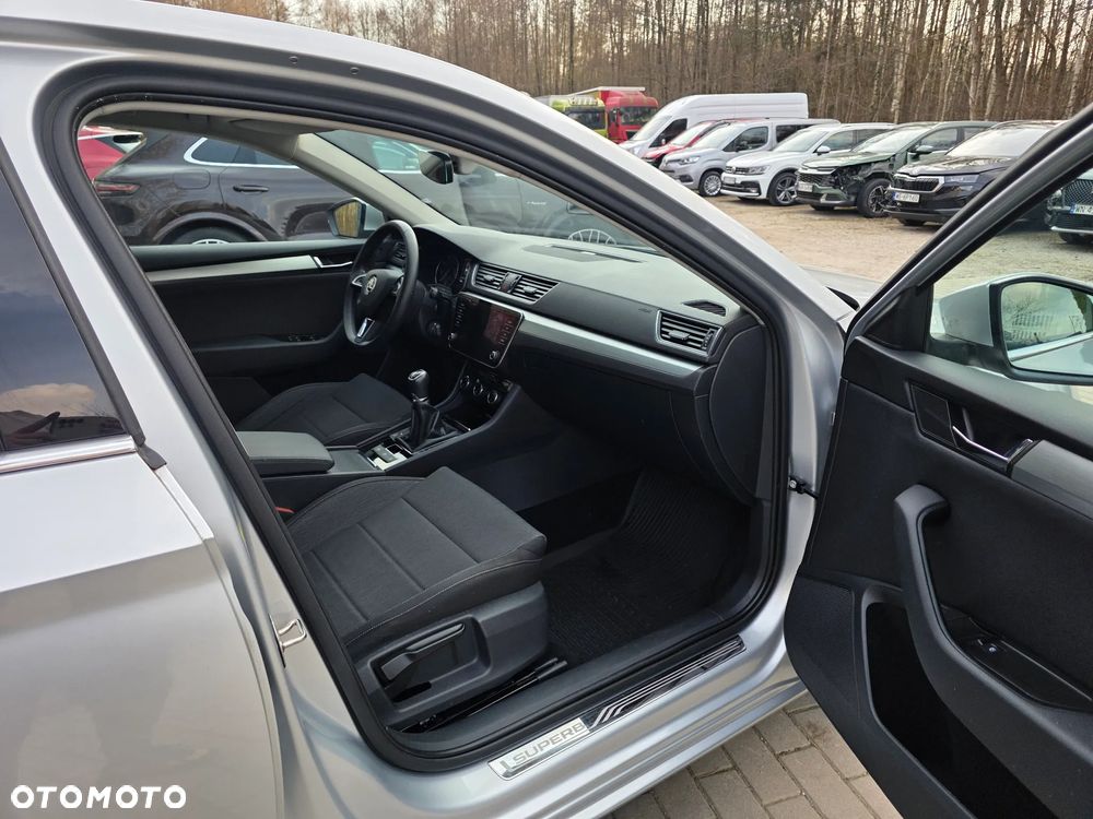 Skoda Superb 1.5 TSI ACT Ambition - 15